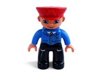 fotka Lego Duplo - výpravčí v červené čepici