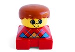 fotka Lego Duplo - panáček v červeném svetru